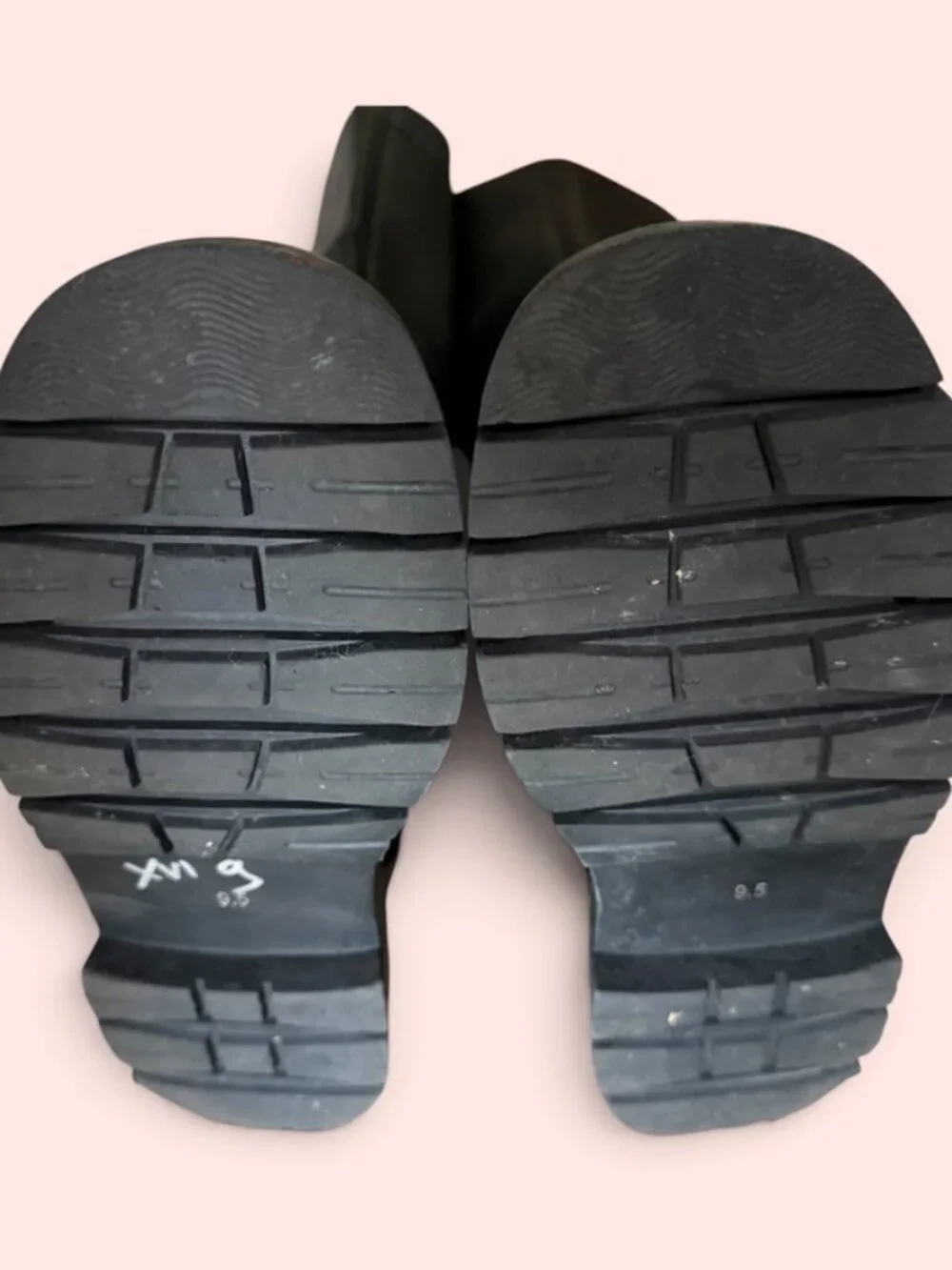 Unbranded these black